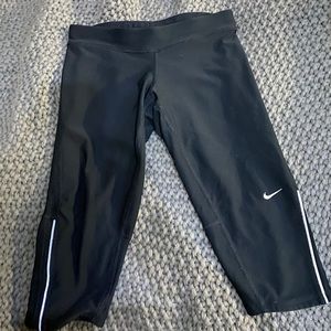 Nike capris
